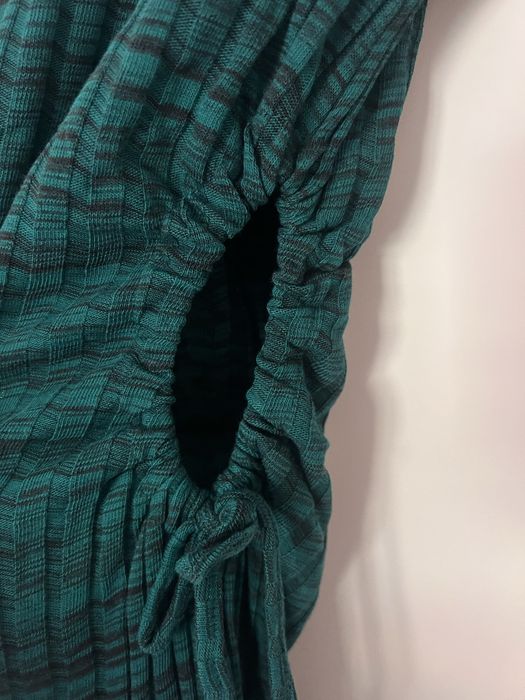 Зелена рокля Zara