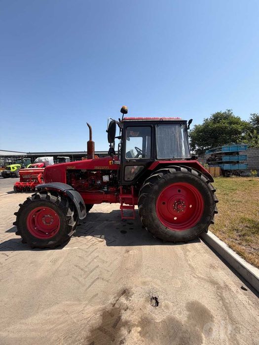 Traktor Belarus 1221.3