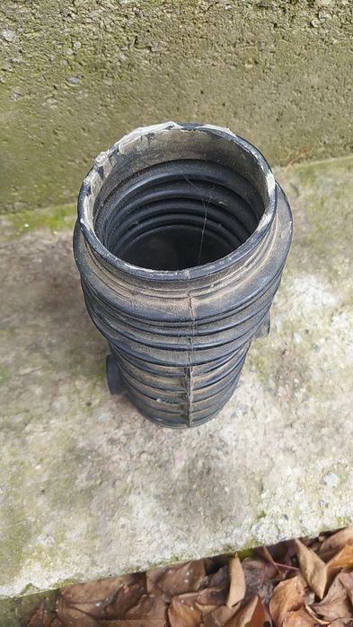 Запчасти на е32 обшивки