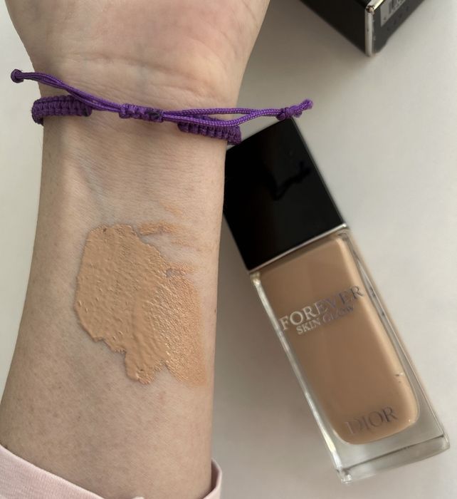 Фон дьо тен Dior