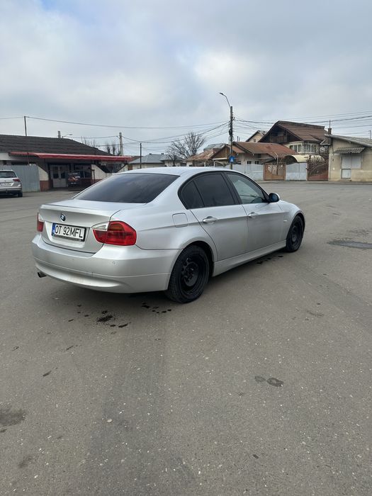 Vând BMW E 90 2.0 Benzină+gpl