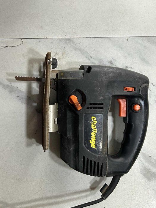 Прободен трион Challenge 710W