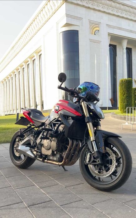 Спортивный мотоцикл QJ Motor 600srk