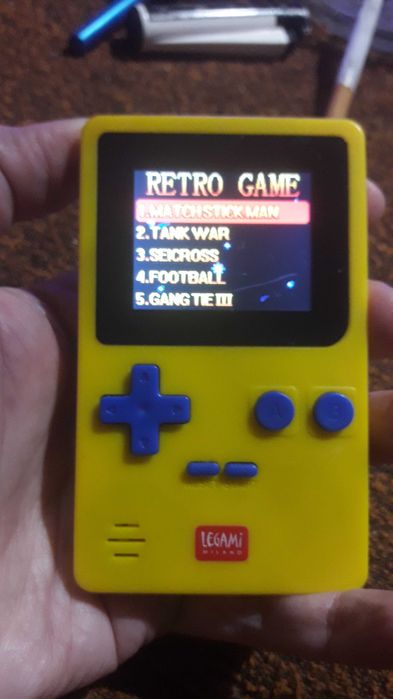 Продавам електронна игра Legami