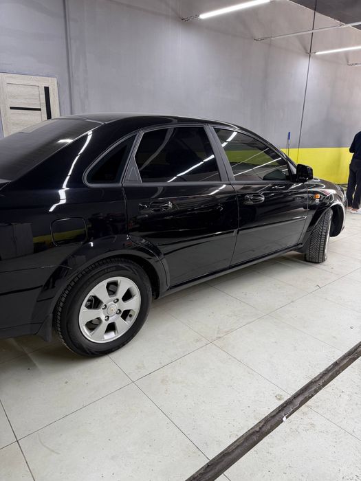 Кора жентра  2022 йил  автомат каробка 16000 км юрган  сотилади 12800$