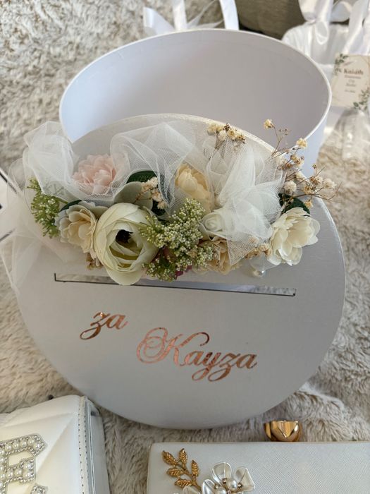 Сватбени аксесоари