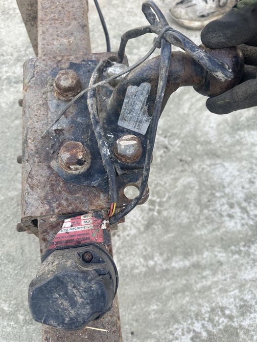 Carlig remorcare  Iveco Daily 2000-2010