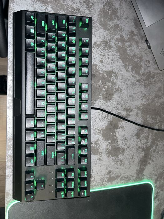 Клавиатура Razer - BlackWidow V3 Tenkeyless + Razer Mousepad