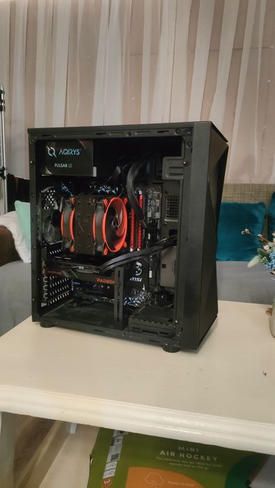 PC gaming i7 8700k , 16gb ddr4, rx 6600 8gb, ssd 500gb