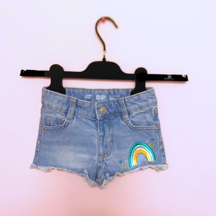 Къси дънкови панталони  Denim & Co с цветна бродерия на дъга, р-р 2-3 г. (98 см)