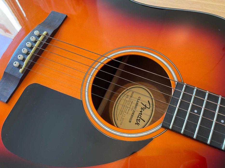 Chitara acustica Fender CD-60 V3 Sunburst
