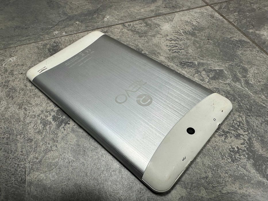 Таблет   Revo  7 инча