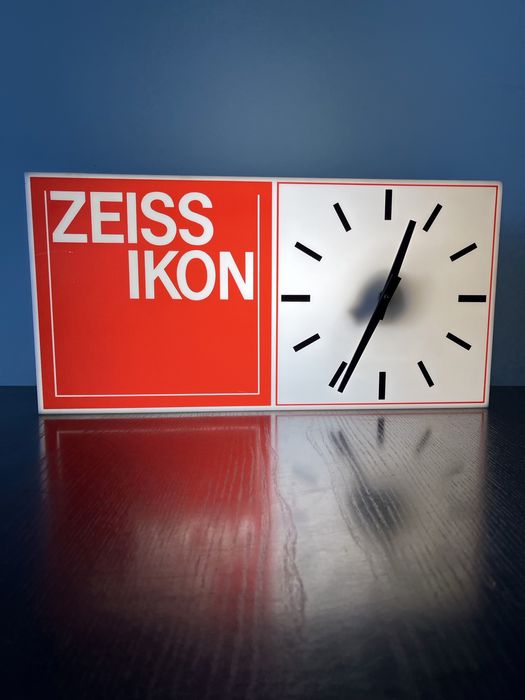 Стенен часовник / Zeiss / 60-те