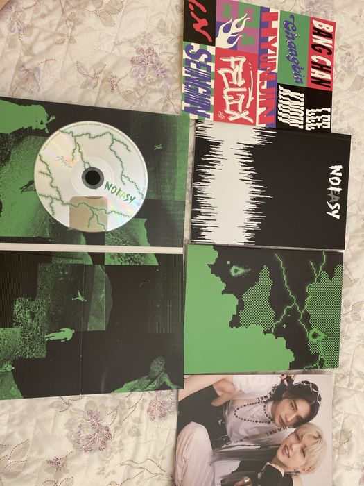 K-pop Альбом Stray Kids- No easy