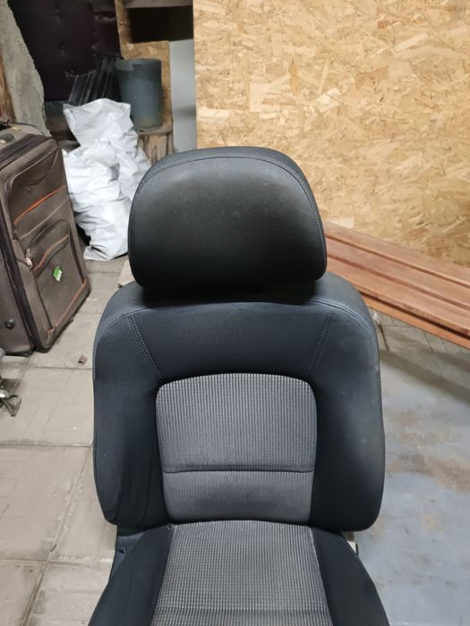 Кресло Субару Легаси б4