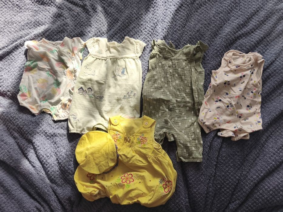 Пакет вещей для девочки (3-6 месяцев)