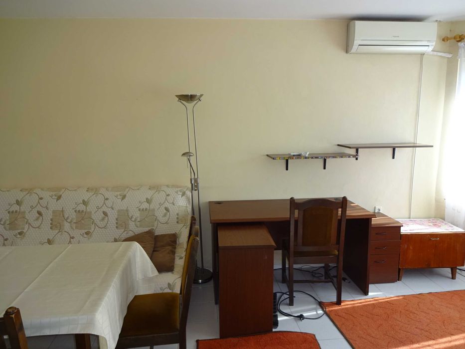 Дава се под наем Тристаен апартамент в Варна, Победа - 26 кв.м за 357 € - Снимка #3