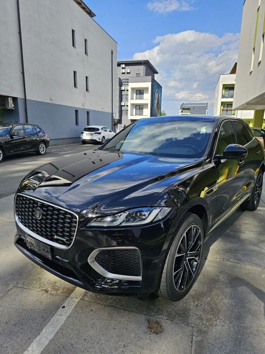 Vând Jaguar F-PACE 2021 R-DYNAMIC 2,0 D 204 CP HYBRID