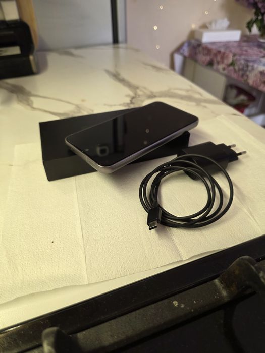 Продам телефон SAMSUNG S 23 FE