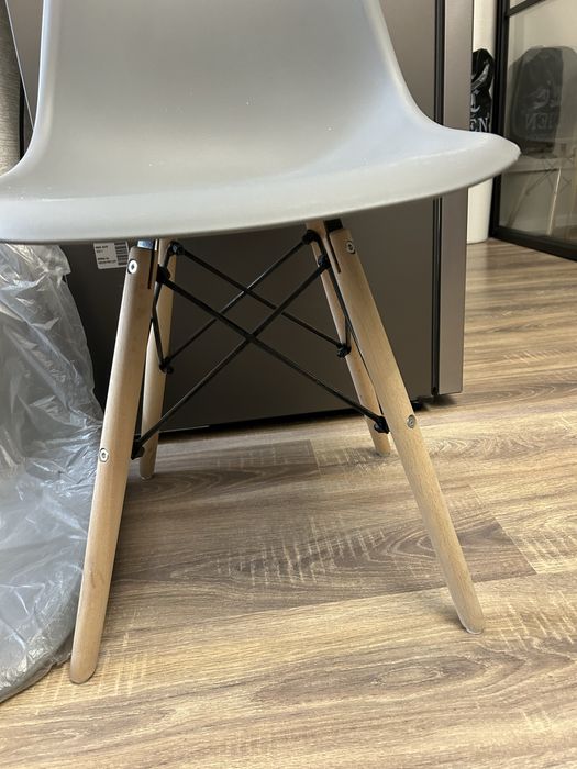 Стулья 4 шт состояние отличное