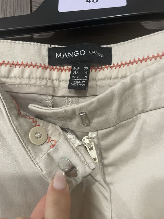 Pantaloni bej femei Mango
