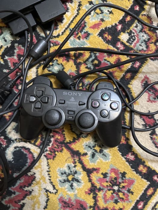 Продам sony playstation 2