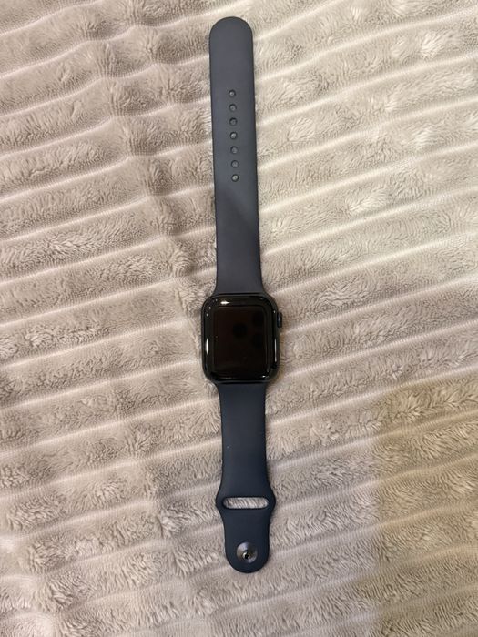 Часовник APPLE WATCH SE (2nd Gen)