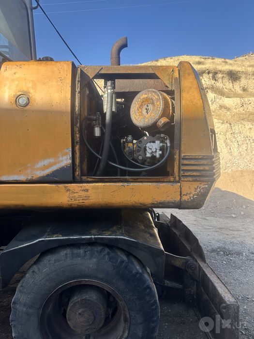 Ekskavator 132 sotiladi