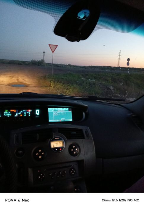 Рено Сценик второе поколение