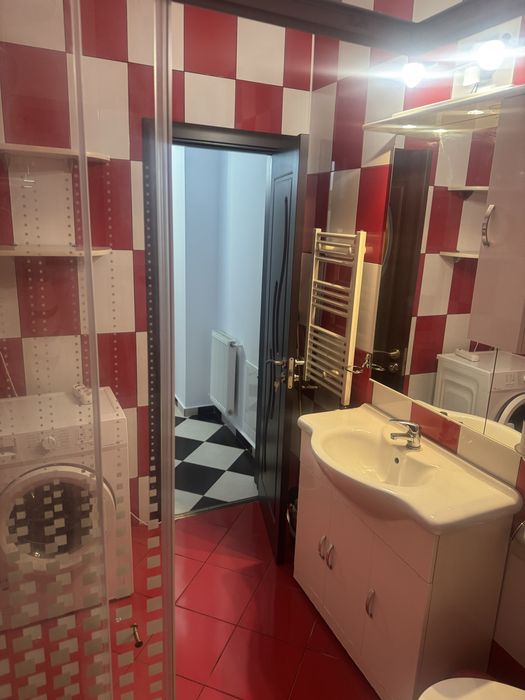 Inchiriez ap.2 camere Ciresica