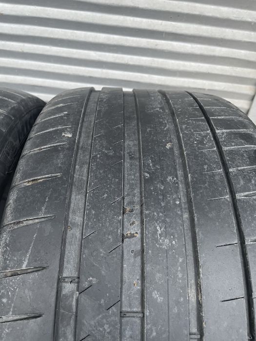 225 40 18 и 255 35 18 Мишелин  Спорт пакет