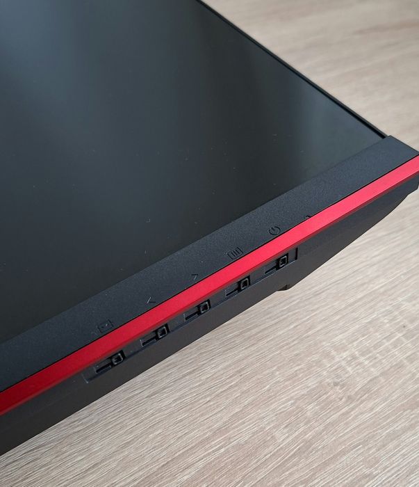 Monitor gaming curbat