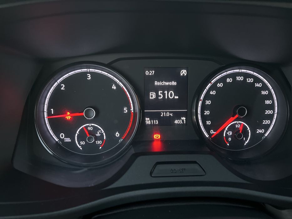 VW Transporter T6.1  отлична кола за всичко