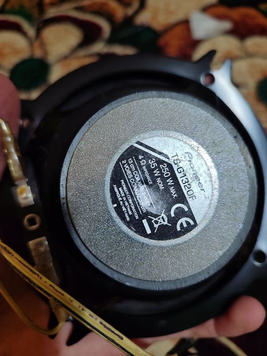 Spark bar va kichik . kalonka sotiladi apshifka uchun kalonka