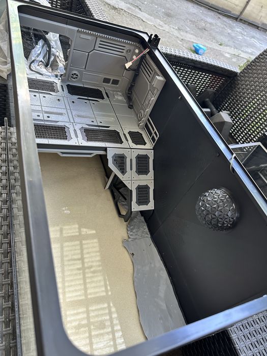 Decor acvariu custom realizat 3D - LA COMANDA