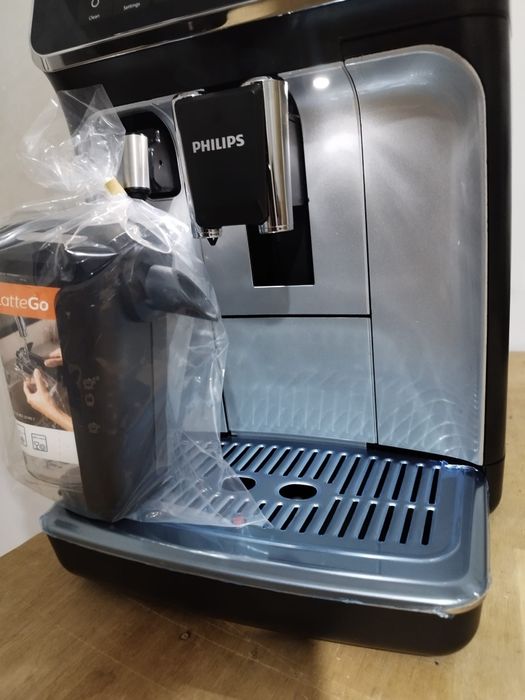 Espressor automat Philips seria 5500 LatteGo 20bauturi