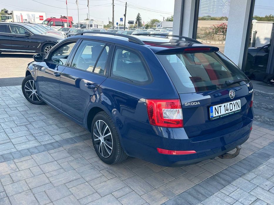 SKODA Octavia 2015 — imagine 4