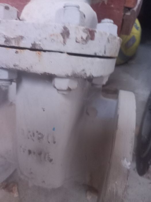 Задвижка стальная