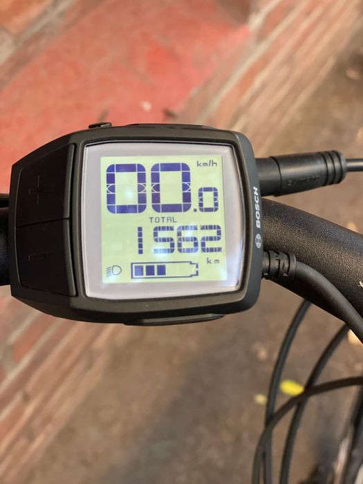 Bicicleta Electrica CROSS Lumina Bosch G4 E-Trekking