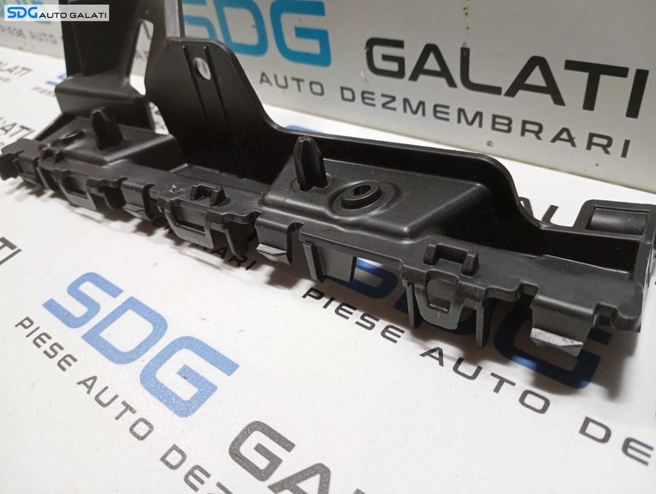 Suport Ghidaj Stanga Spoiler Bara Fata Nou Opel Vivaro B 2014 - 2018 Cod 93460848 [M4007]