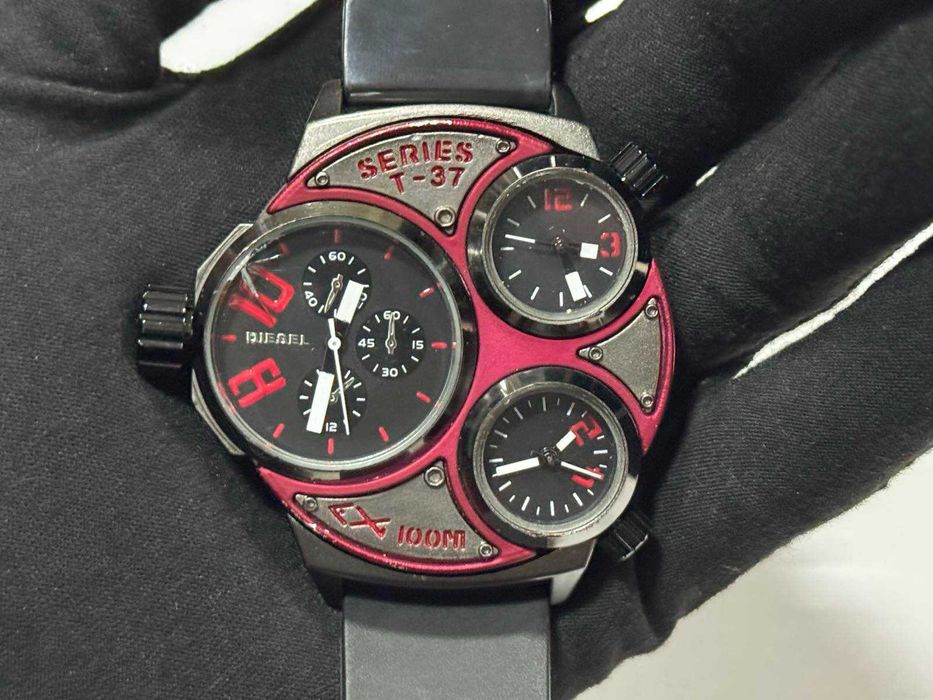 Часовник Diesel Series T-37
