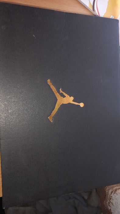 Air jordan 11 CMFT low marime 42