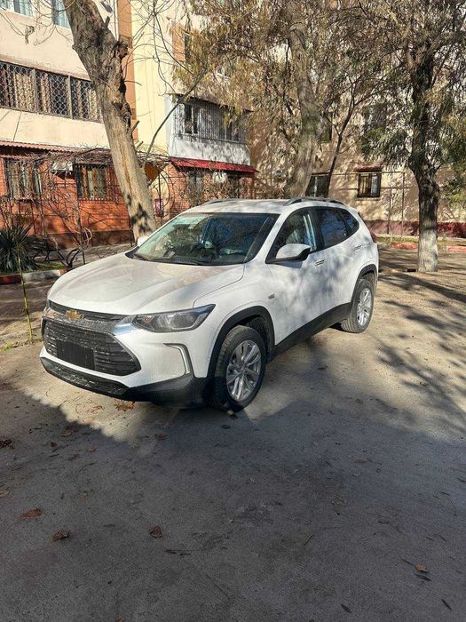 Продается TRACKER-2  LTZ PLUS White цена 19300$