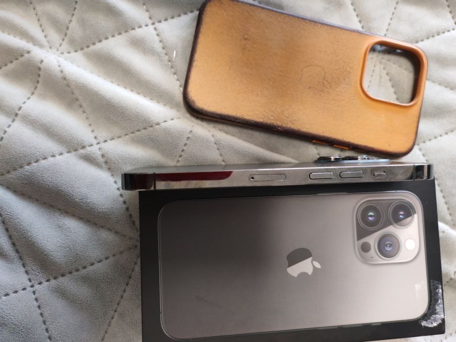 Vând s-au schimb iPhone 13 Pro 5G 256GB