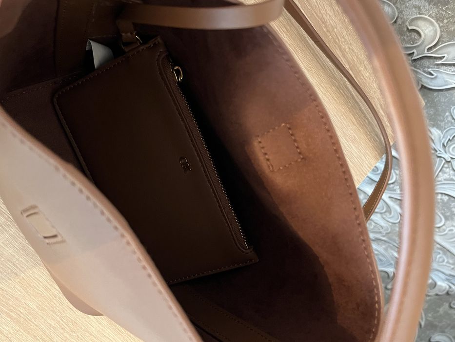 Сумка Charles and Keith