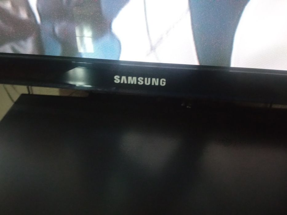 Продам телевизор