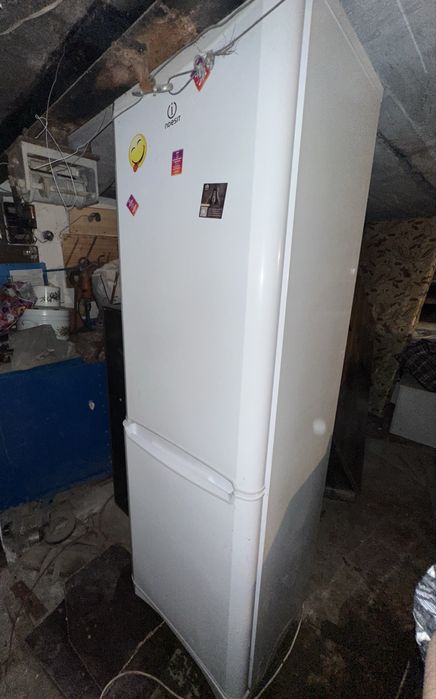 Холодильник не рабочий