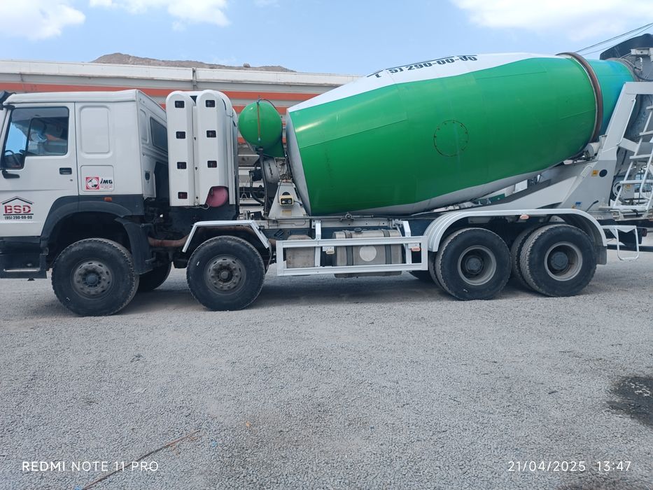 HOWO миксер сотилади