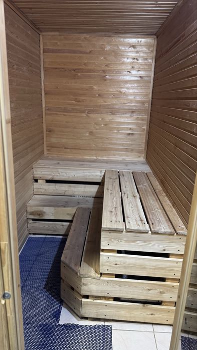 Продам помещение 133м2 с бассейнами