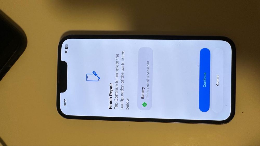 iPhone 13, 256 GB, baterie 100%, liber de cont